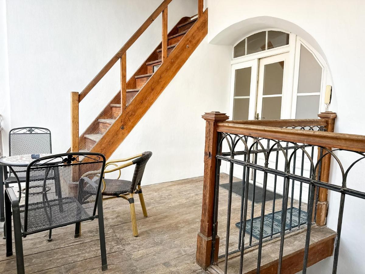 Old Town Apt. A/C And Parking Banska Bystrica Exterior photo